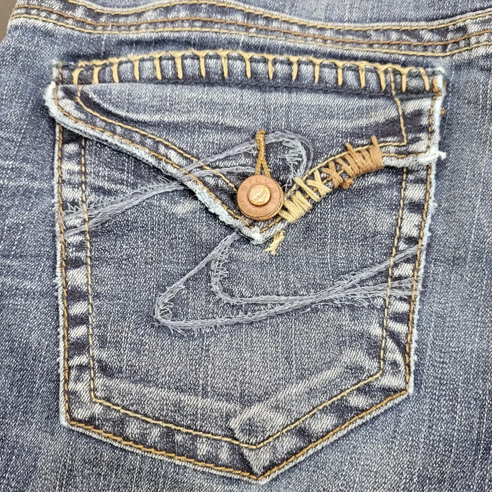 Silver Tuesday Flap Jeans - Picture 10 of 15